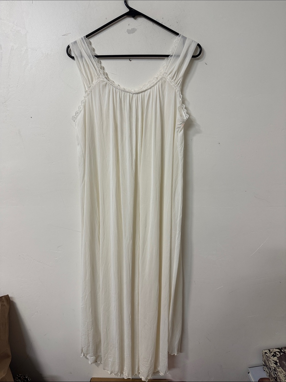 Women's Lace-Trim Nightgown - Cream vintage - Picture 3 of 3